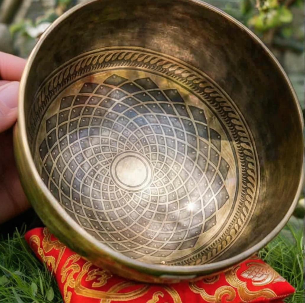 Handcrafted Tibet Singing Bowl Set with Wooden Mallet