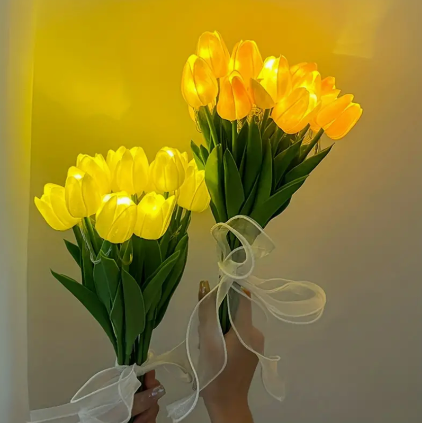 Tulip Bouquet Lamp